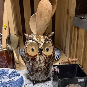 Ceramic Owl Utensil Holder with Wooden Spoons